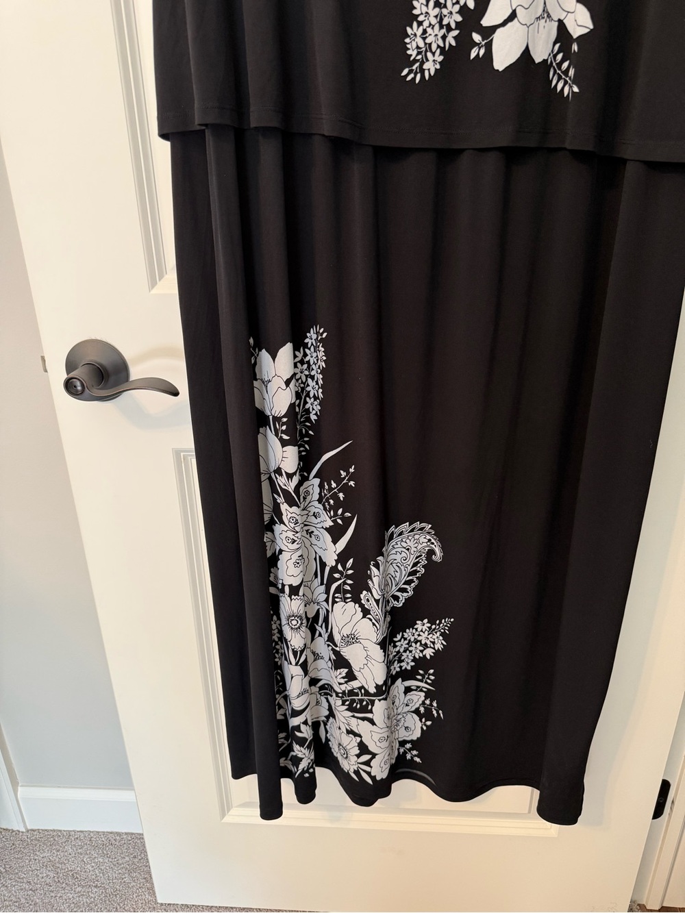 Catherines Black Floral Maxi Dress with White Bloom Detail 3x - Picture 3 of 4